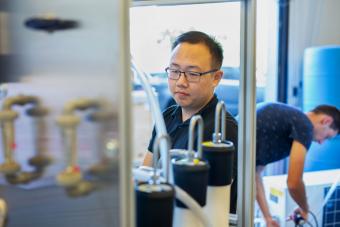 Charlie Liu in the lab at Mines