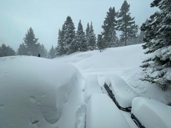 Snow in the Sierra Nevada in 2023