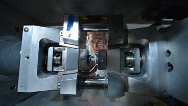 Graduate student Blake Whitley prepares a Gelable thermomechanical rolling simulation in Mines' Advanced Steel Processing and Products Research Center.
