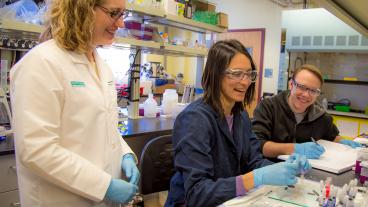 Melissa Krebs, Jacqueline Harding and Matt Osmond in the laboratory